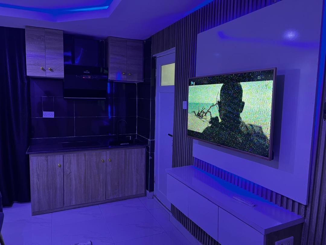 Villa Palazzo Hotel 2 Ikeja Bagian luar foto